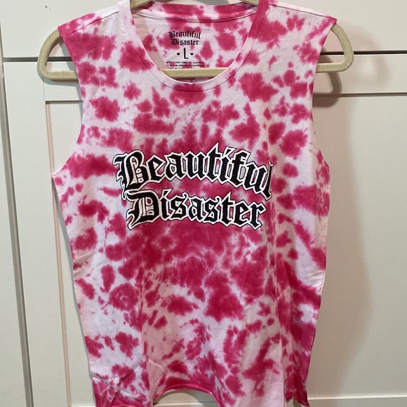 Beautiful Disaster Sleeve Less L - Picture 2 of 4